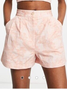 ASOS DESIGN Jacquard Floral High-Waisted Shorts Peach, Size 4